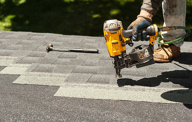 Best Roof Gutter Cleaning  in Sleepy Hollow, CA